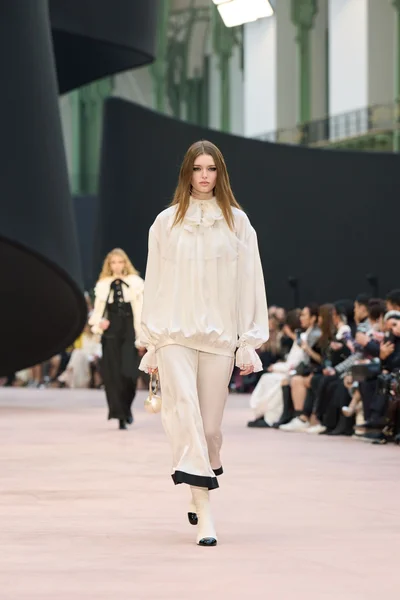 Look 67